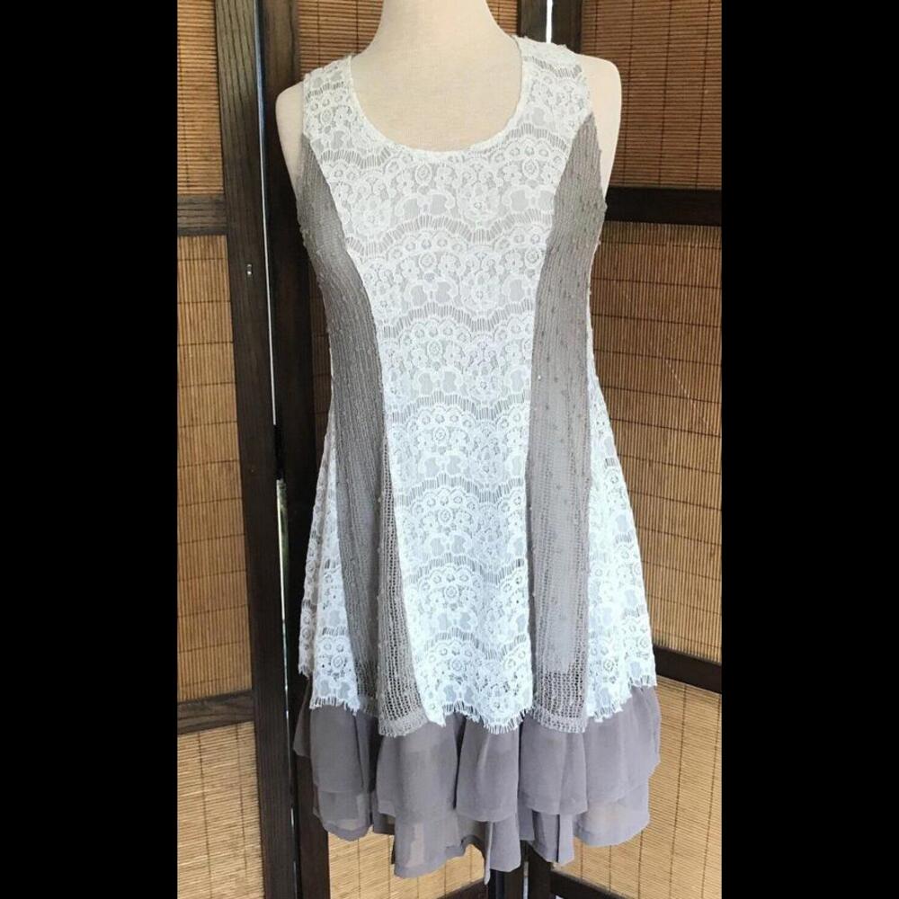 Anthropologie~ Ryu Womens Lace & Crochet Slip Dress White and Mocha Brown Size S